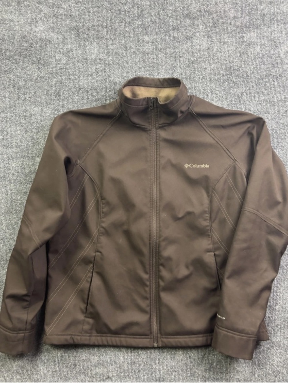 Columbia Men's Dark Brown Lightweight Softshell Jacket